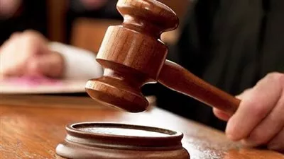 تأجيل إعادة إجراءات محاكمة 77 متهماً في أحداث 