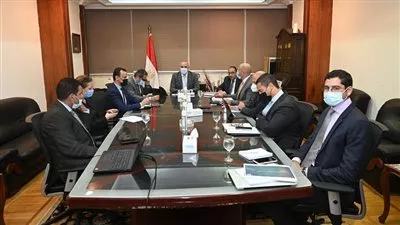 «الإسكان» تستعرض برنامج تشغيل منطقة الأعمال المركزية بالعاصمة الإدارية
