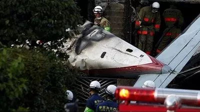 مقتل ثلاثة اشخاص في حادث تحطم طائرة في ضاحية طوكيو