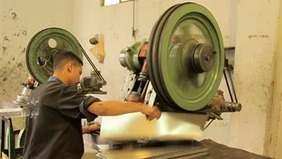 مطالب بنشر وثائق «متناهى الصغر» لتعزيز محفظة أقساط الشركات