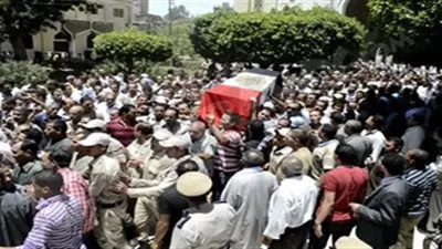 أهالي بني مزار يشيعون جثمان شهيد سيناء