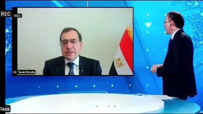 «الملا»: توازن أسعار البترول العالمية الخيار الأمثل لتحقيق المنفعة الاقتصادية