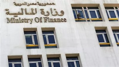 «المالية»: ارتفاع عجز الموازنة إلى 410.8 مليار جنيه خلال 10 أشهر