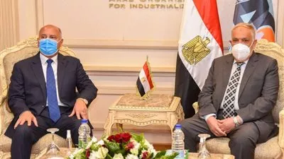 «الوزير» و«التراس» يبحثان المشروعات المشتركة بمجال الوحدات المتحركة