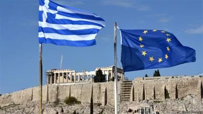بدء المفاوضات بين الحكومة اليونانية والدائينين حول حزمة الإنقاذ الثالثة