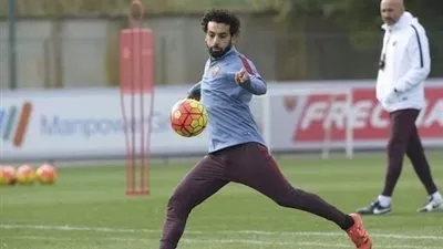 محمد صلاح يقود هجوم روما أمام كروتوني