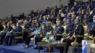 افتتاح مؤتمر «مصر تستطيع … بالصناعة» بمشاركة رئيس الوزراء 