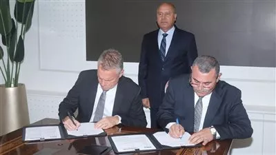 وزير النقل يشهد توقيع عقد تأجير العبارة «الرياض» لشركة MACNA السعودية 