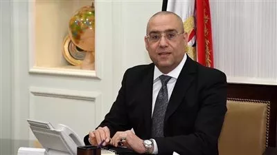 بتكلفة 2.9 مليار دولار.. وزير الإسكان يتابع مشروع سد «جوليوس نيريرى» بتنزانيا