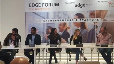 رواد أعمال: الوسيط الإلكتروني مفتاح للتعاملات اليومية في التعليم والتجارة