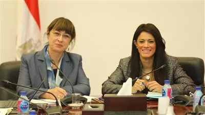 الحكومة تبحث تعزيز الشراكة مع الأمم المتحدة فى مشروعات «حياة كريمة»