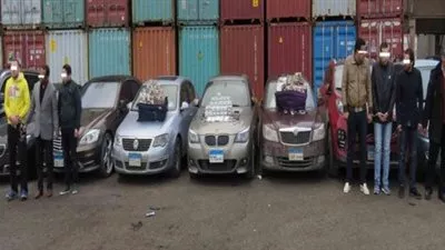 الداخلية: القبض على تشكيل عصابي حاول تهريب 75 مليون قرص مخدر