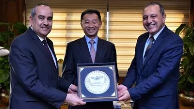 وزير الطيران يبحث مع تحالف ستار العالمي التوسع فى استخدام التكنولوجيا الرقمية