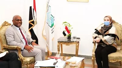 «البيئة» تناقش مع «الفرنسية للتنمية بأفريقيا» تحضيرات مؤتمر المناخ 