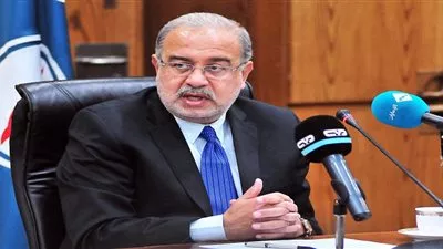 شريف إسماعيل يشهد فعاليات الجلسة الافتتاحية لرؤساء المحاكم الدستورية