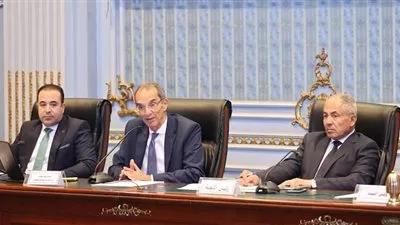 وزير الاتصالات: إطلاق 100 خدمة حكومية على منصة مصر الرقمية