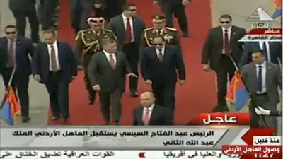 بث مباشر.. مراسم استقبال السيسي للملك عبد الله