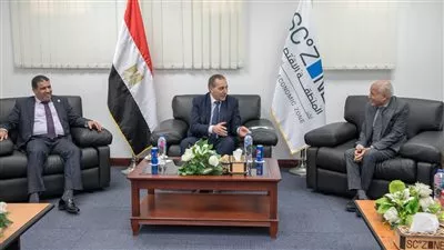 مجلس الأعمال اليمني يزور المنطقة الاقتصادية بالعين السخنة