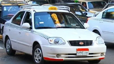 «صائغ الجمالية» فقد 1.5 مليون جنيه داخل تاكسي.. والمباحث أعادتها له