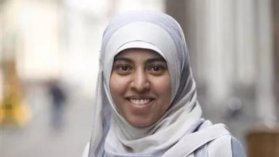 وزيرة الإعلام اليمنية تعلن التعليق المؤقت للرحلات الجوية إلى مطار صنعاء