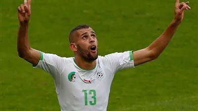 الجزائري سليماني يواصل تحطيم الأرقام .. ويتجاوز ميسي في ترتيب الحذاء الذهبي