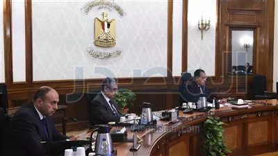 رئيس الوزراء يتابع الخطط الاستراتيجية لاستخراج خام الفوسفات وتعظيم إنتاجه 