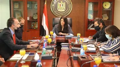 «المشاط» تبحث مع البنك الدولي بدء الجولة الجديدة من إطار الشراكة القُطرية