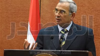 مستشار 