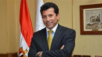 وزير الرياضة يهنئ الأهلي بالحصول على جائزة نادي القرن في إفريقيا
