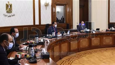 «مدبولى» يتابع تنفيذ تكليفات الرئيس بتطوير أداء بنك الاستثمار القومى