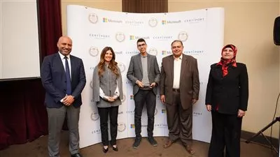 مايكروسوفت تكرم الطالب المصري الفائز في المسابقة الدولية بمجال التطبيقات