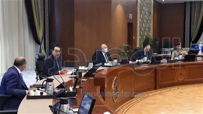 مدبولي يوجه بإزالة مخالفات البناء بالأراضي الزراعية على نفقة المخالفين