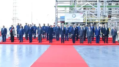 السيسي يشهد افتتاح مجمع إنتاج البنزين فى أسيوط