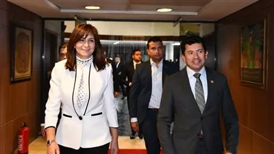 وزيرا الهجرة والشباب يبحثان تعزيز التعاون لتنفيذ المبادرة الرئاسية «مراكب النجاة»