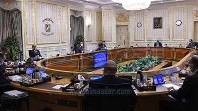 «مدبولى»: توفير الأكسجين على مدار اليوم بجميع المستشفيات.. والاحتياطي كافٍ