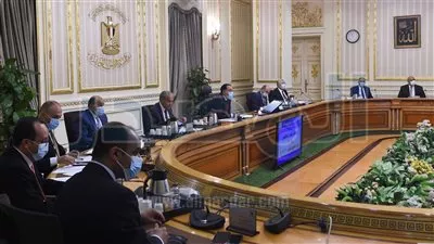 مدبولي: توجيه رئاسي بحصر الأراضي غير المستغلة بالمحافظات لإقامة أسواق جملة