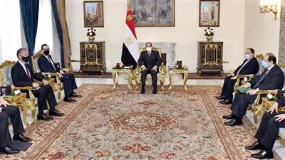 السيسى يبحث مع وزير الخزانة الأمريكي عددا من الملفات الإقليمية