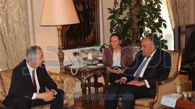 سامح شكري يستقبل نائب رئيس الوزراء البوسني