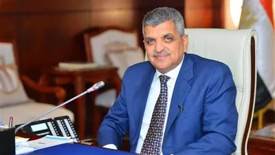 قناة السويس تحقق أعلى إيراد سنوي في تاريخها بـ6.3 مليار دولار خلال 2021