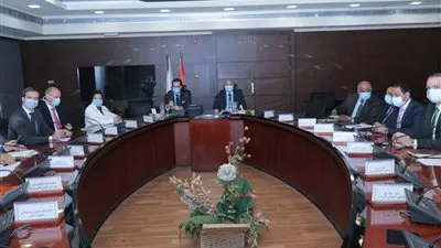 وزير النقل: إنشاء خطوط سكك حديدية جديدة بتعاون فرنسي