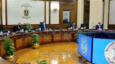 «مدبولي» يوجه بوضع خطة لسد العجز في أعداد المعلمين خلال 5 سنوات