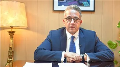 وزارة السياحة تصدر القواعد والإجراءات المنظمة لتنفيذ رحلات العمرة 