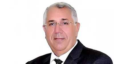 الحكومة تنفى تصدير شحنات فاسدة من البصل الأخضر المصري