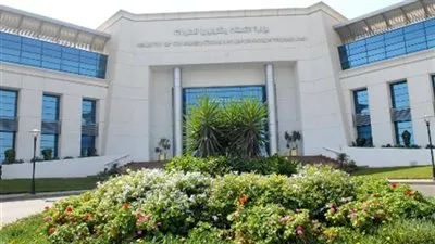 «الاتصالات» تُعزز التمكين الاقتصادي للمرأة في إطار مبادرة قدوة-تك