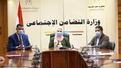 «التضامن»: 3.5 مليون شريحة محمول لمستفيدي «تكافل وكرامة»