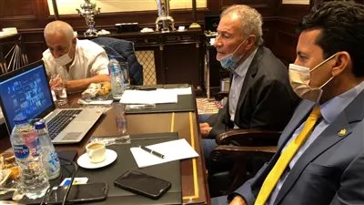 وزيرا الرياضة والصحة يجتمعان برؤساء وفود مونديال اليد