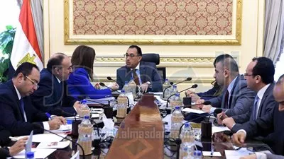 رئيس الوزراء يوجه بسرعة اختيار مديرًا تنفيذيًا لصندوق مصر السيادى 