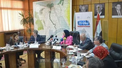 وزيرة 