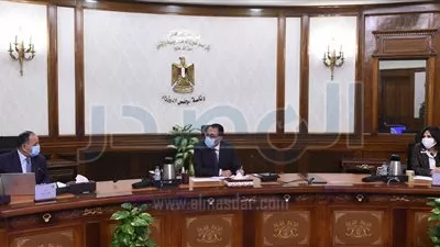 رئيس الوزراء يستعرض الملامح الرئيسية لمشروع موازنة 2022- 2023