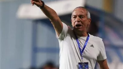 مرتضي منصور يعلن تجديد تعاقد فيريرا مع الزمالك لمدة موسم واحد